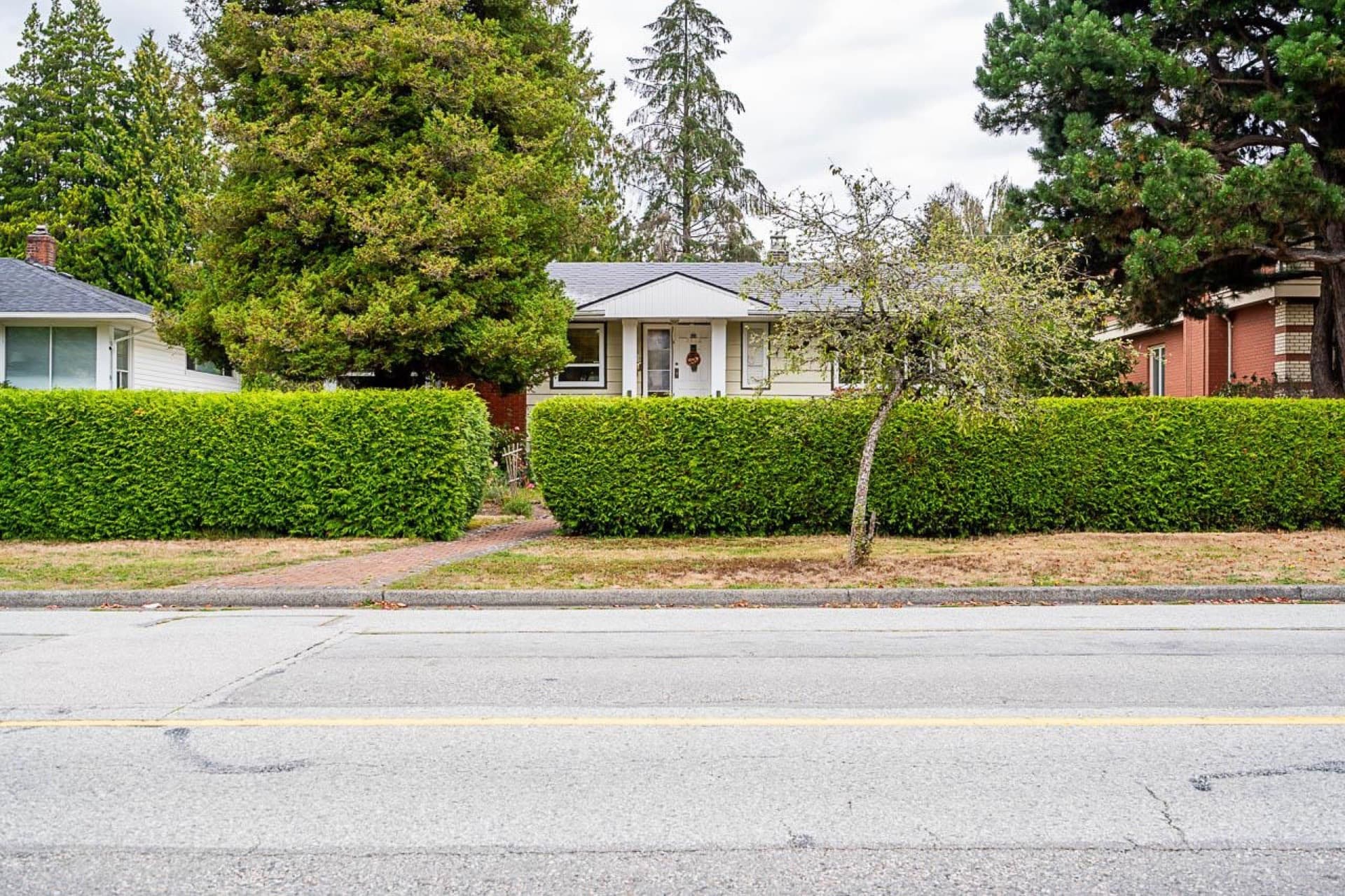 Front exterior — 2133 W 57th Avenue