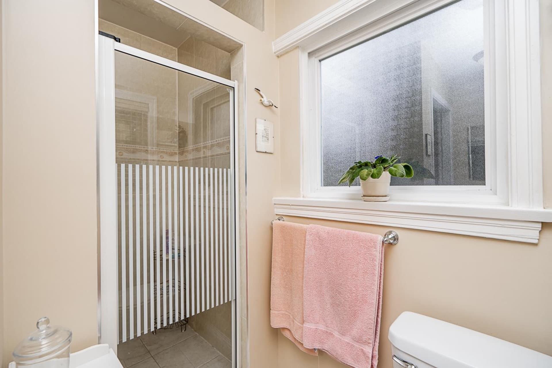 Bathroom — 2133 W 57th Avenue