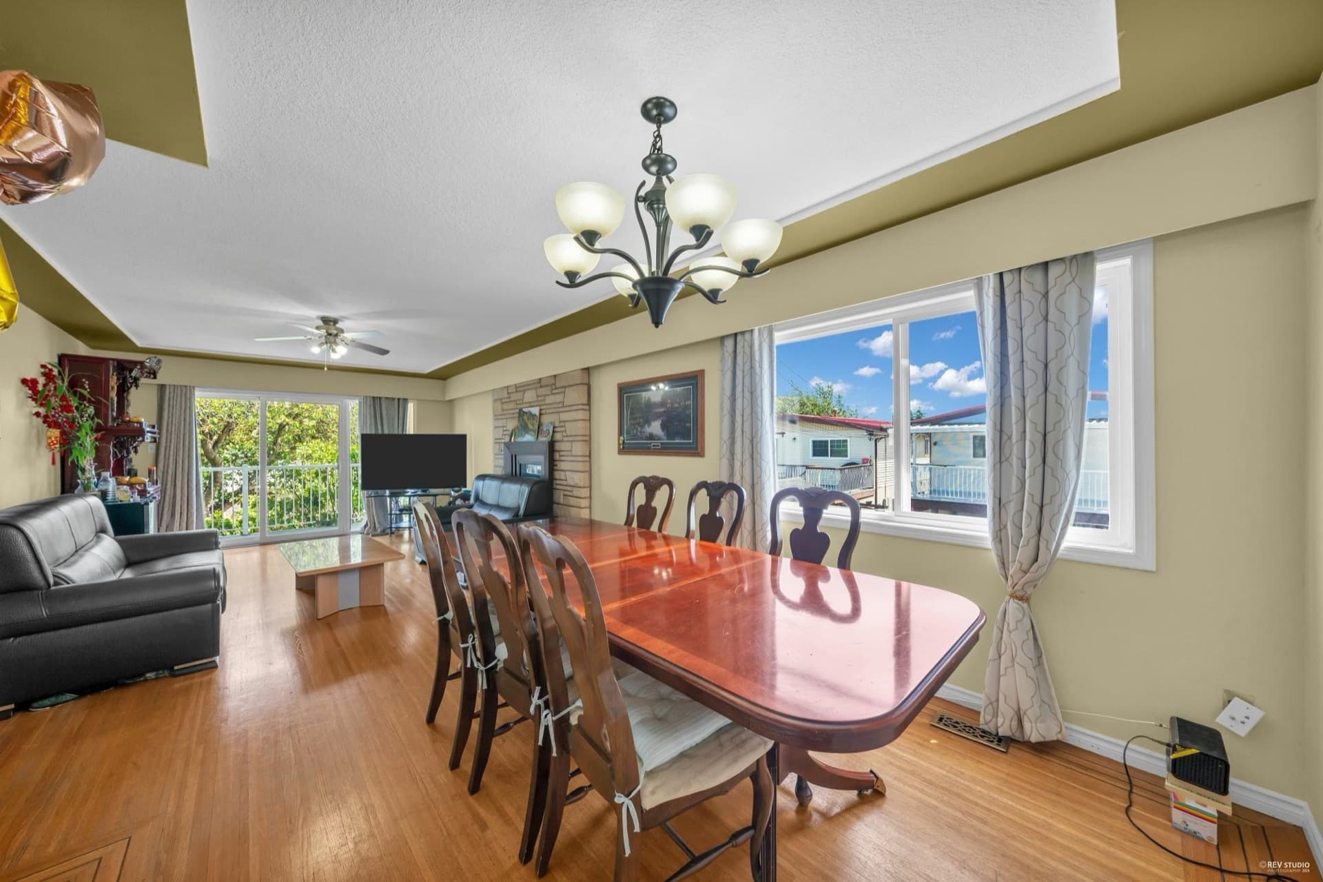 Dining room — 7247 Inverness Street