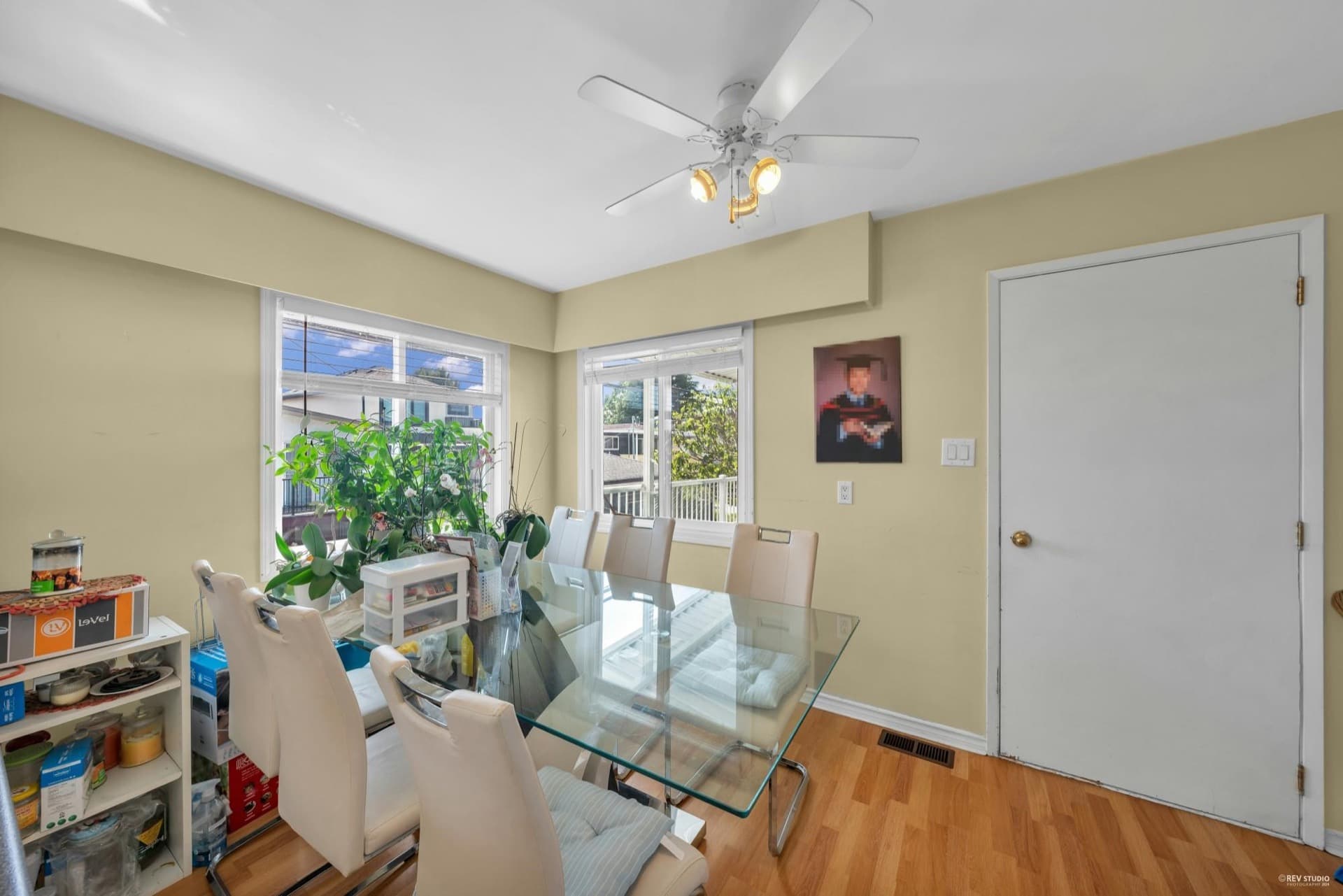 Breakfast nook — 7247 Inverness Street