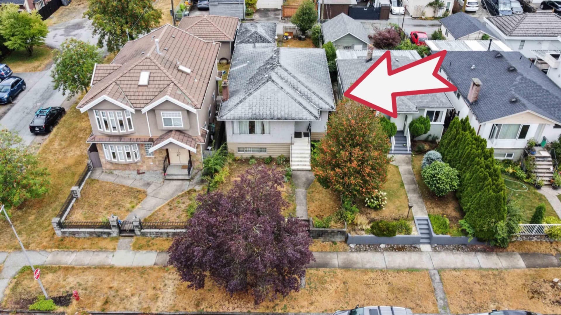 Aerial view — 815 E 56th Avenue