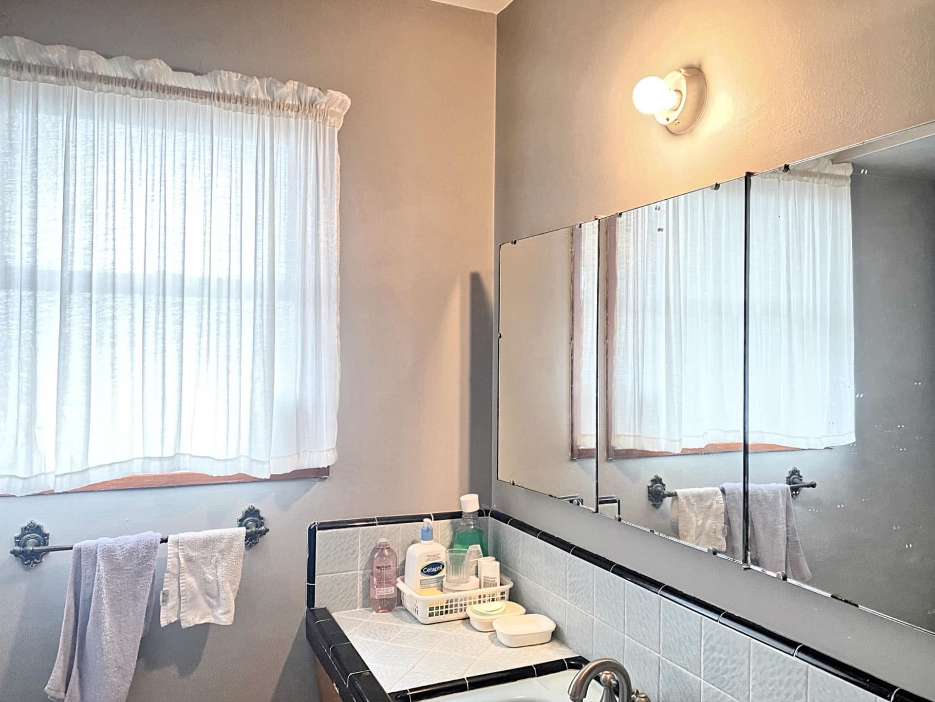 Bathroom — 815 E 56th Avenue